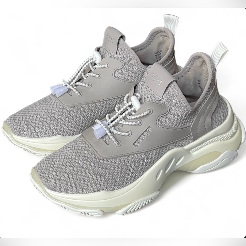 SOLD ELSEWHERE ~Steve Madden Sneakers
